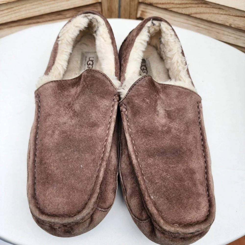 UGG sz 11